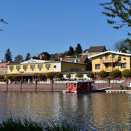 Hotel Garni "Am Hafen" Хафельберг Экстерьер фото
