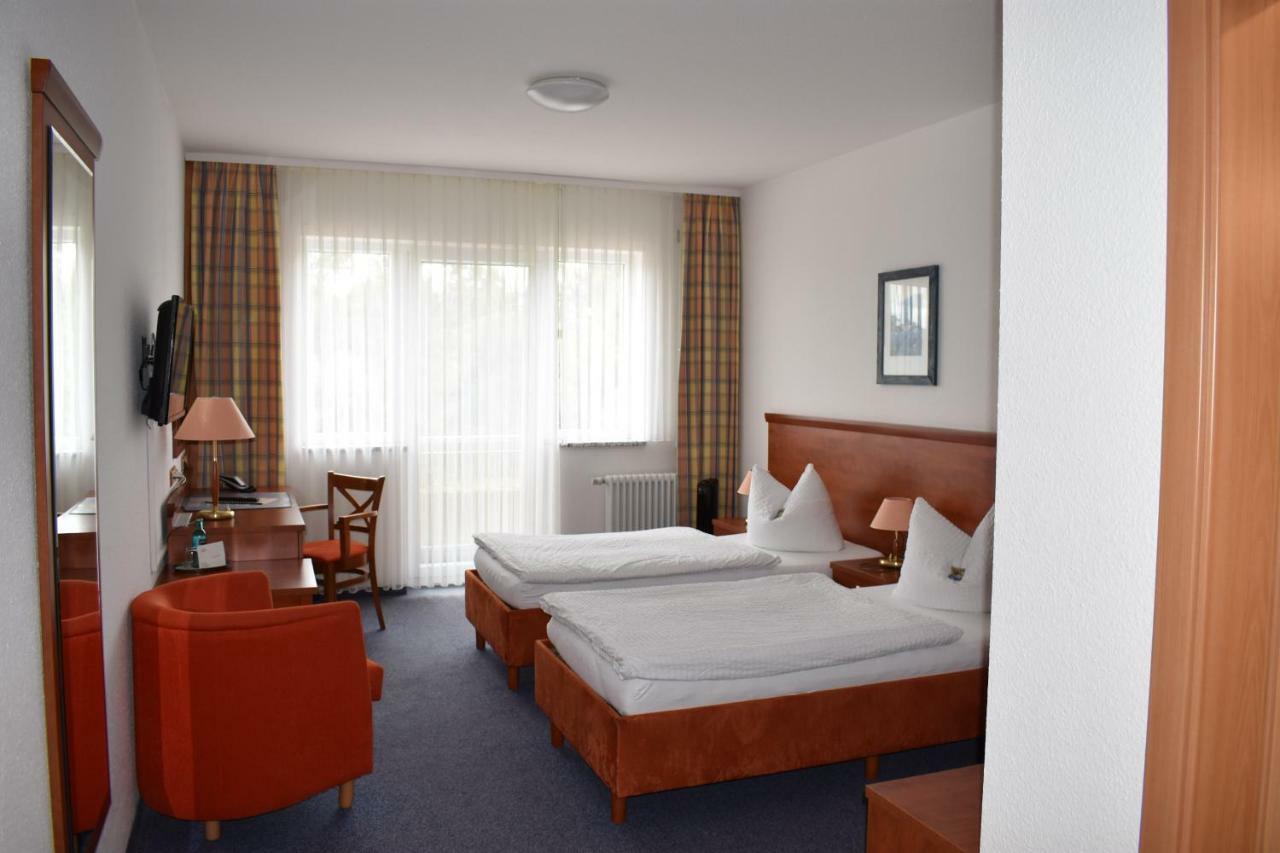 Hotel Garni "Am Hafen" Хафельберг Экстерьер фото